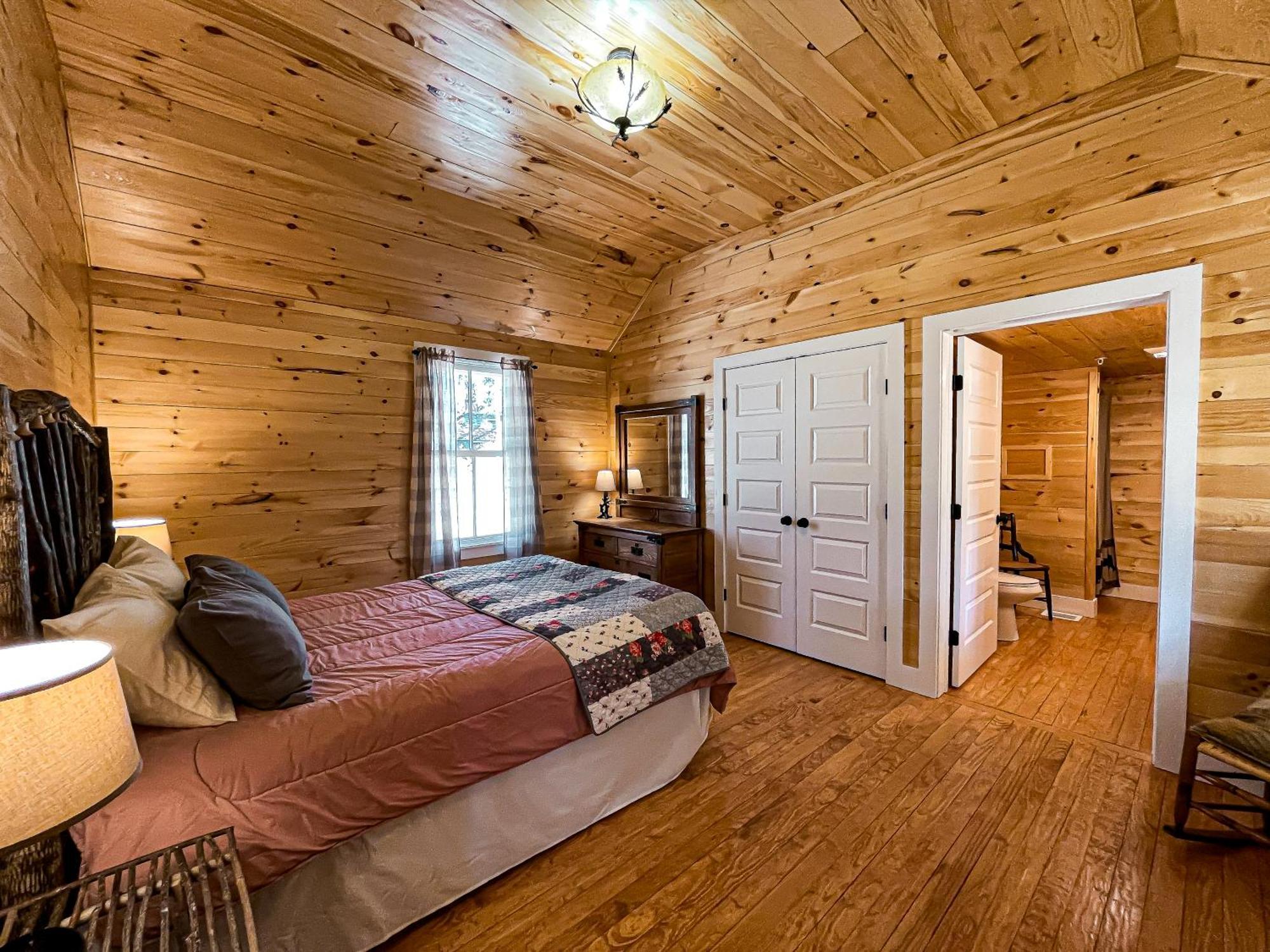 White Pine Camp Hotel Paul Smiths Phòng bức ảnh