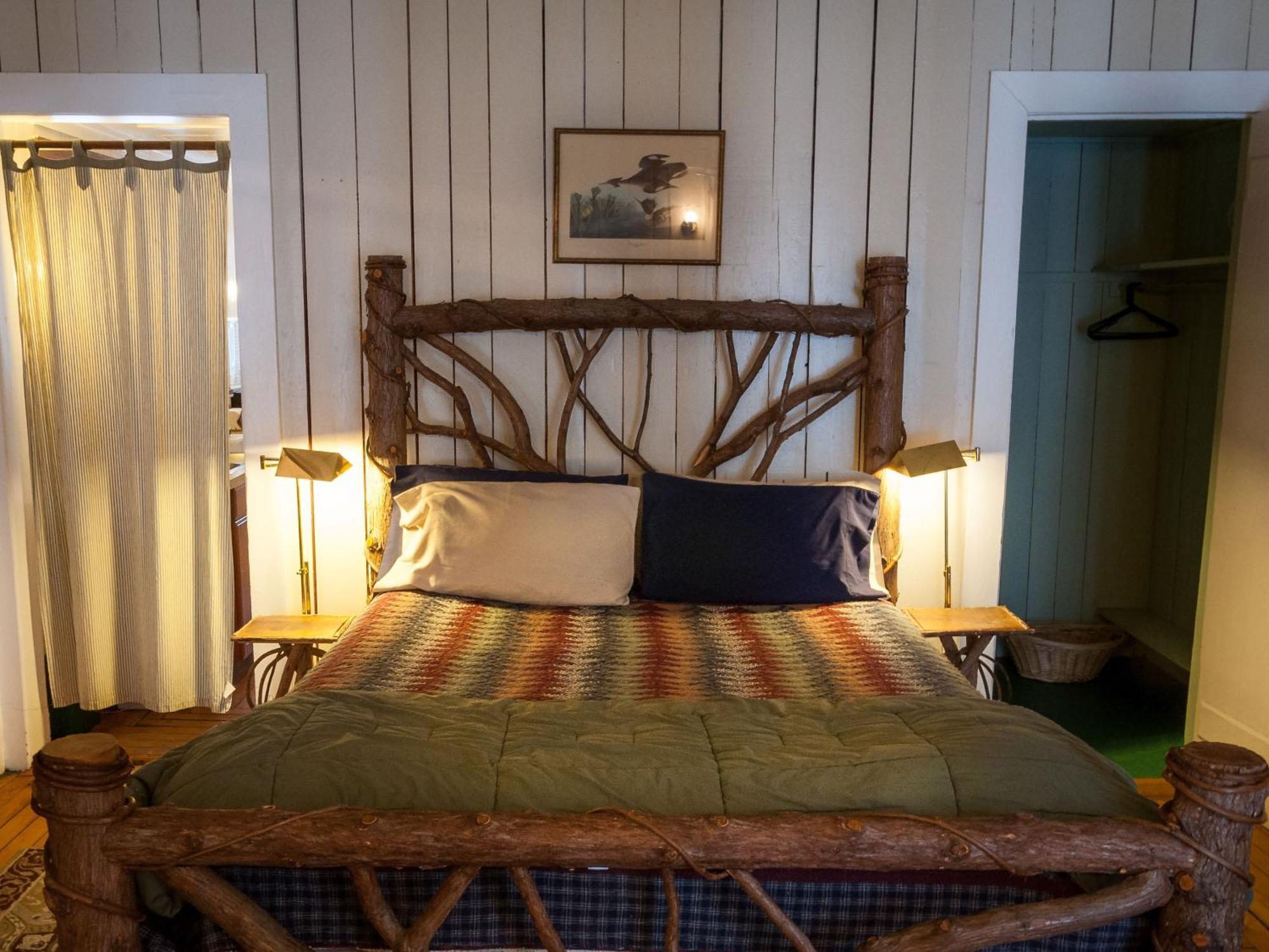White Pine Camp Hotel Paul Smiths Phòng bức ảnh